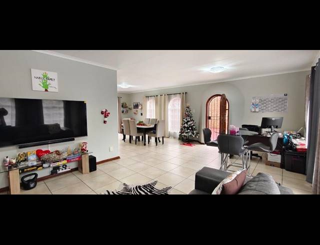 3 BEDROOM PROPERTY TO RENT IN BRENTWOOD